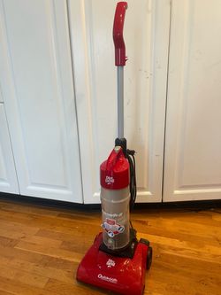 Dirt Devil Dynamite ll Cyclonic Vacuum Cleaner