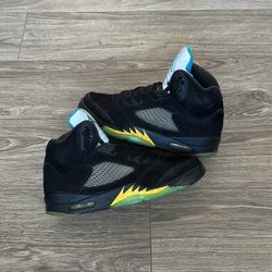 Jordan 5 Aqua Size 9.5 