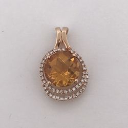 Effy 14k Yellow gold citrine & diamond pendant