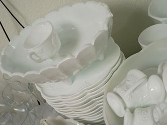 Vintage Harvest Grape Milk Glass Snack plates and cups Set