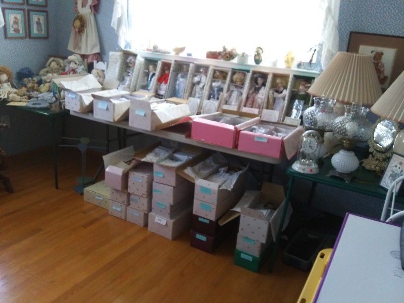 HUGH - ESTATE SALE - FRI 12/16 & 12/17