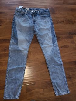 Levi's 512 slim taper. 34x32. New
