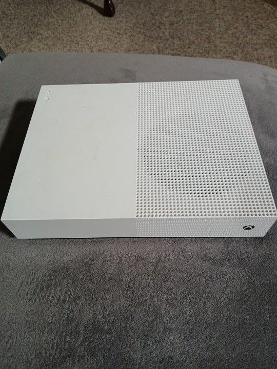 Xbox One S