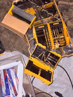 DeWalt Drill Bit and Driver Bit Sets