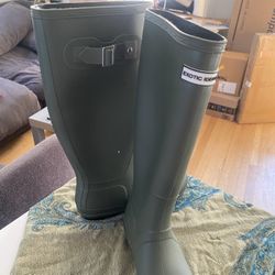 Like New  Exotic Identity Brand Tall Rain Boots