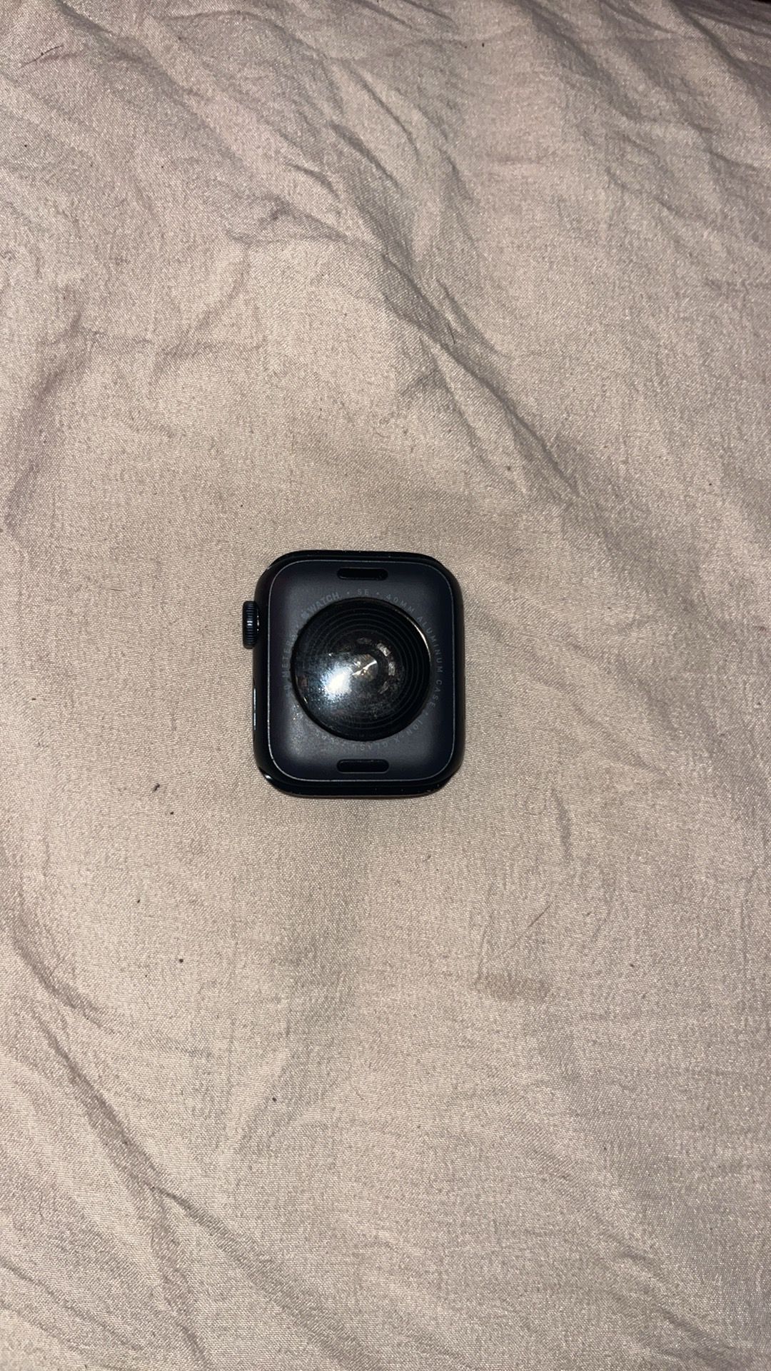 Apple Watch SE 2nd generation 40 mm