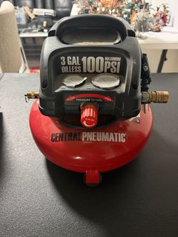 Central Pneumatic 3 Gallon 100 PSI Oil-Free Pancake Air Compressor 95275