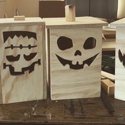 Wood Jack-o-lantern 