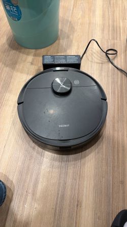ECOVACS DEEBOT Robot Vacuum & Mop - Great Condition