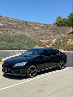 HONDA ACCORD HYBRID TOURING
