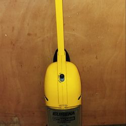 Aspiradora marca eureka