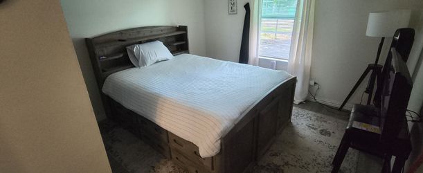 Queen storage bed new