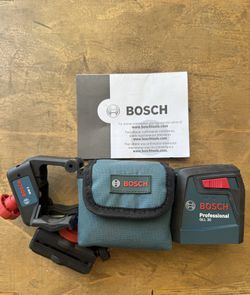 Bosch Professional GLL 30 cross-line laser level kit