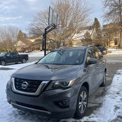 2018 Nissan Pathfinder