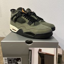 Jordan 4 Retro OG Undefeated 