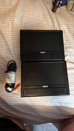 RCA Dual Screen Portable DVD Player