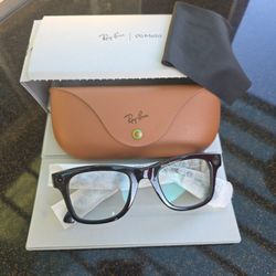 Ray-Ban Meta Smart Glasses Gen 2 Wayfarer – Like New, Barely Used 🔥