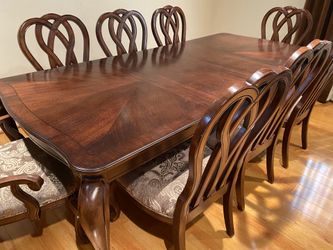 9 PIECE DINNING SET