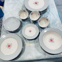 Antique Dinnerware Set of 6