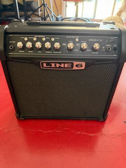 Line 6 Spider IV 15