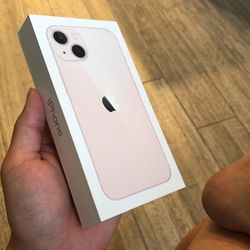 iPhone 13 
