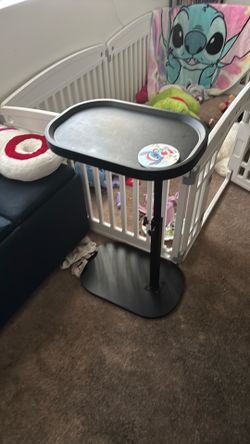 YARD SALE Adjustable table