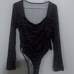 SHEIN Leopard Print Top-Size XL