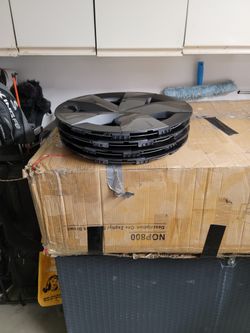 2024 Toyota Prius Wheel Covers