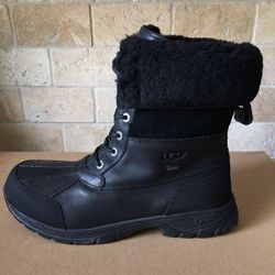 Uggs Boots Black Brand New 