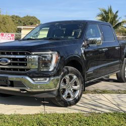 2022 FORD F-150 Super crew Cab Lariat Black 