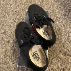 Black Vans Size 6