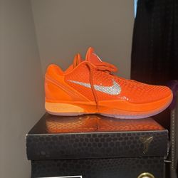 Kobe 6 Total Orange