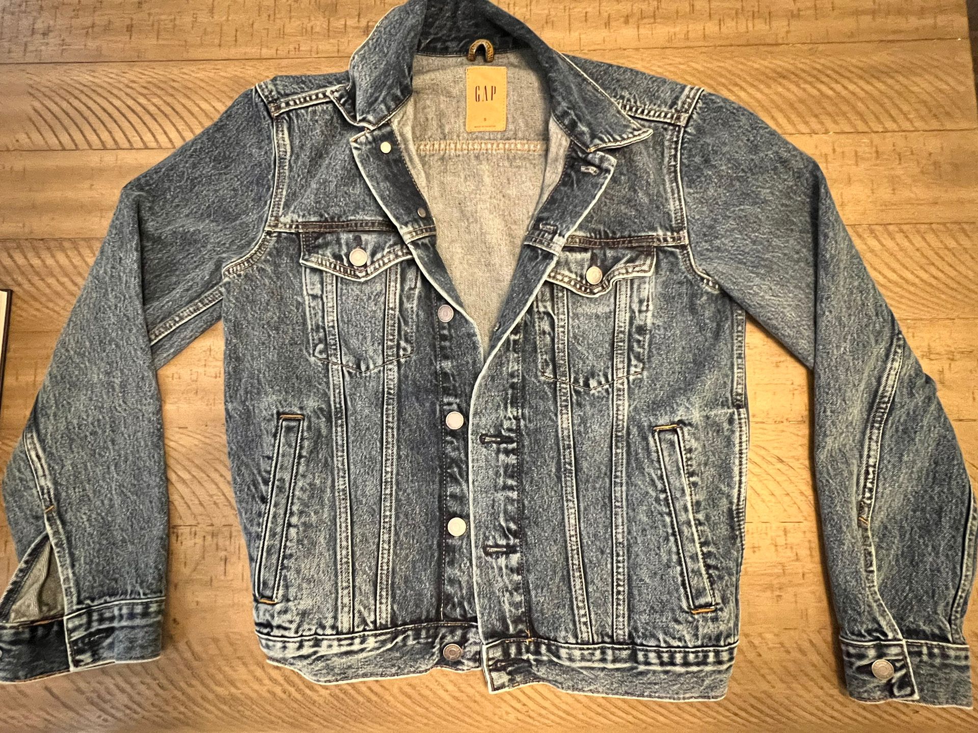 GAP Denim Jacket Size (S) RN 54023 for Sale in West Hills, CA OfferUp