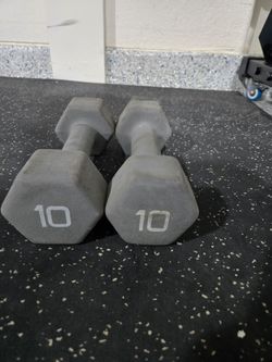 Pair of covered dumbells 10 lbs