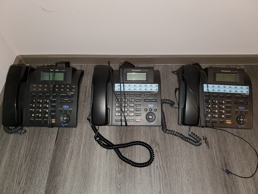 Panasonic 4-Line Office Telephone with Speaker Phone