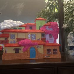 Encanto House