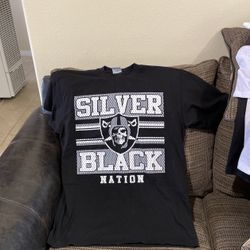 Size XL, Silver, And Black Nation T-Shirt.