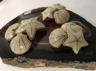 Trifari Brooch & Earrings 