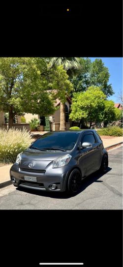 2013 Toyota scion IQ