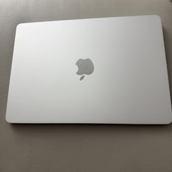 MacBook Air 13-inch Laptop - Apple M4 chip - 16GB RAM Memory - 256GB SSD - Silver