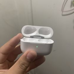 AirPods Pro 3 Case 