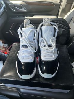Air Jordan Concord 11 size 10.5
