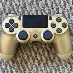 PS4 DualShock 4 Controller (Gold)