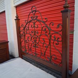 Queen Size Bedroom Set With Boxspring 