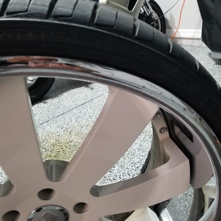 22" Forgiato Wheels