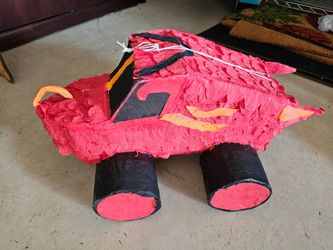 Small monster truck piñata