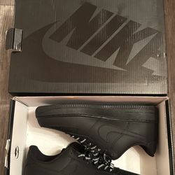 Black Supreme Nike Forces