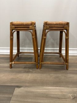 Tiki Bar Stools - outdoor/indoor