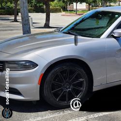 2016 Dodge Charger SE 8000 OBO
