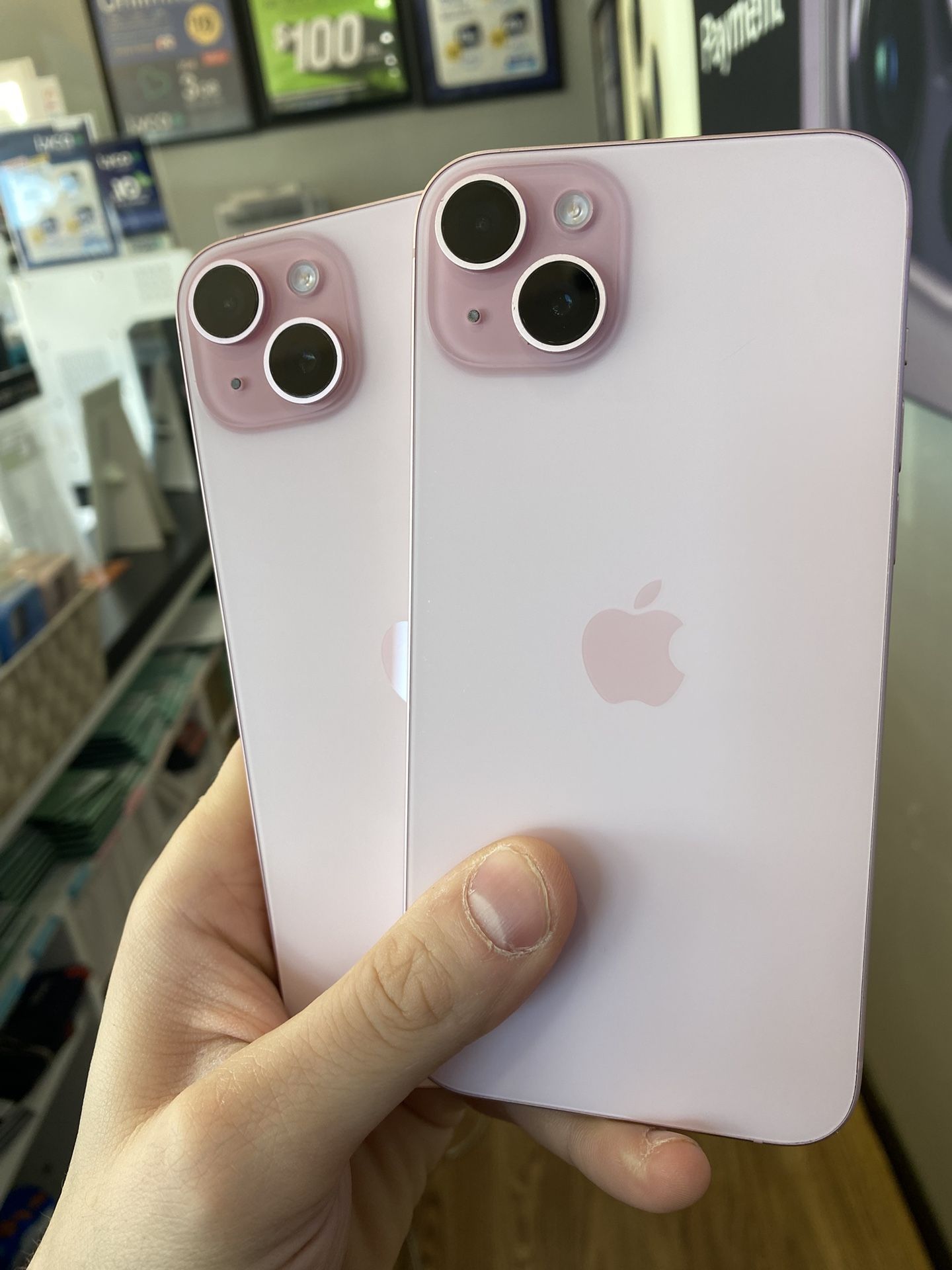 Unlocked iPhone 15+ 128GB Pink